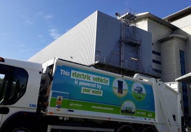 Electric bin lorry is a green world-first – in Sheffield